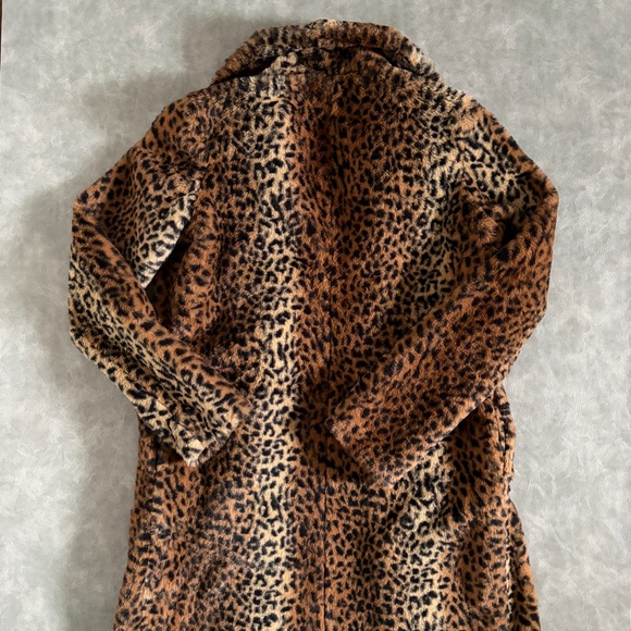 Ci Sono vintage leopard print faux fur coat with pink lining - Picture 2 of 7